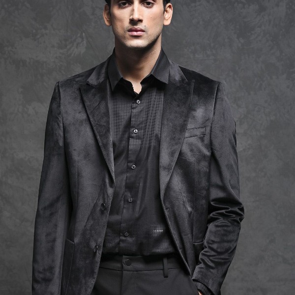 RARE RABBIT Men Mazey Tailored Fit Solid Single-Breasted Blazer