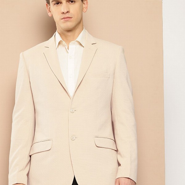 INVICTUS Textured Single-Breasted Slim Fit Smart Casual Blazer