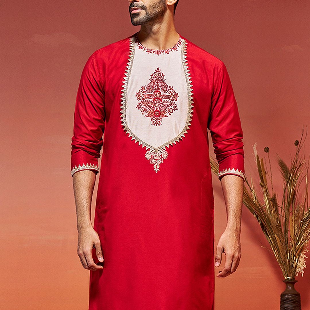 VASTRAMAY Ethnic Motifs Yoke Design Gotta Patti Straight Kurta
