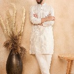 HERE&NOW Men Thread Work Liva Kurta