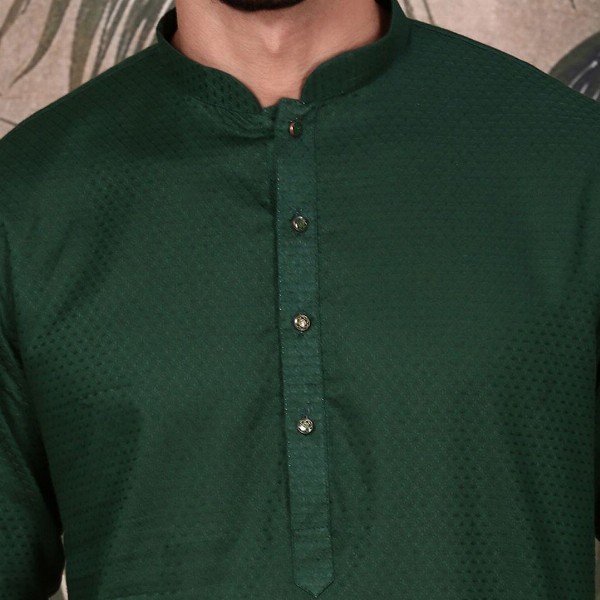 Sangria Men Textured Pattern Mandarin Collar Stylish Cotton Kurta