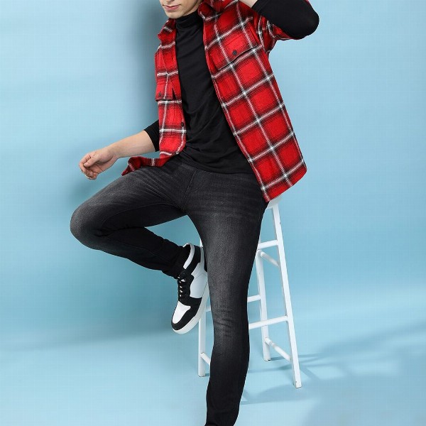 HIGHLANDER Men Skinny Fit Clean Look Light Fade Whiskers Stretchable Jeans