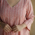 THE INDIAN ETHNIC CO Floral Printed Cotton V-Neck Thread Work Kali Kurta