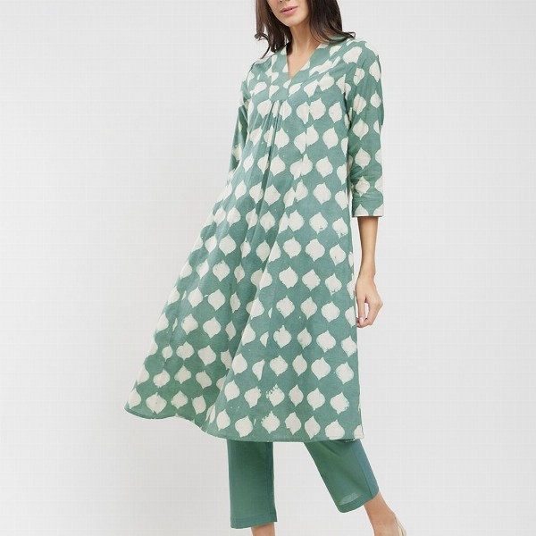 Pink Fort Women Printed Regular Pure Cotton Kurta with Trousers