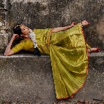 HUTS AND LOOMS Tissue Saree