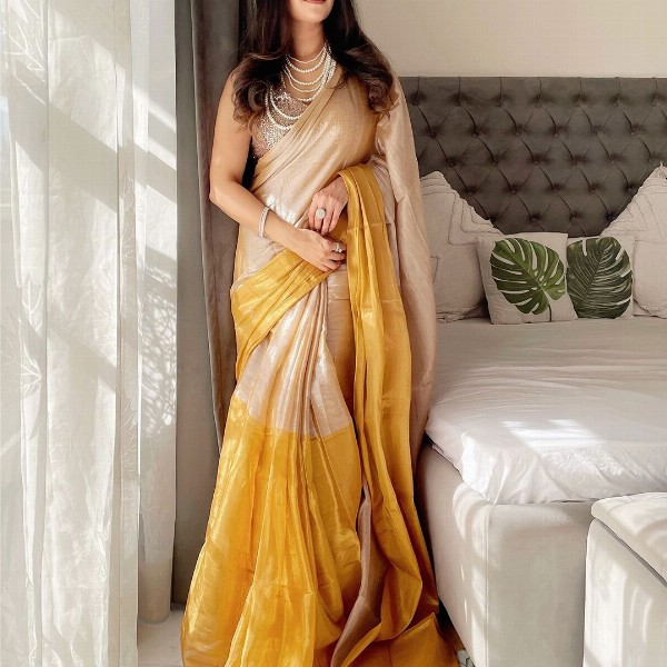 Anouk Colourblocked Printed Tissue Saree