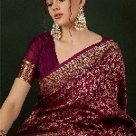 Sangria Woven Design Saree With Blouse Piece
