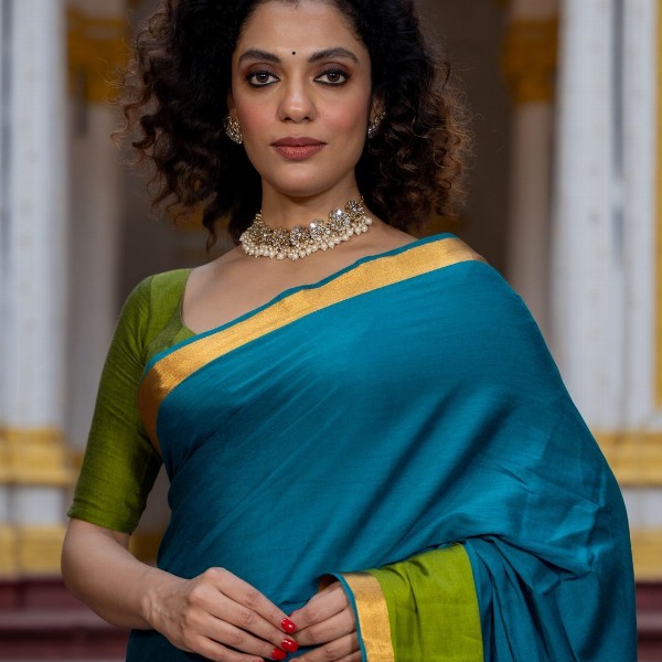 Suta Blue Color Cotton Blend Saree.