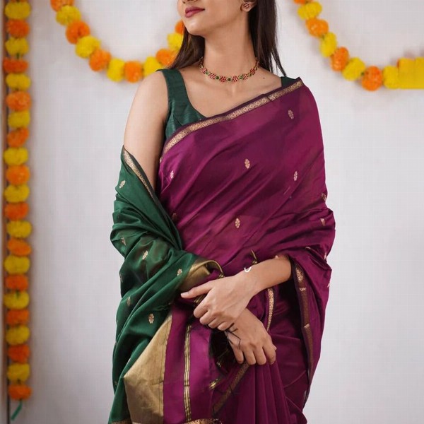 all about you Ethnic Motifs Woven Design Zari Pure Silk Banarasi Saree