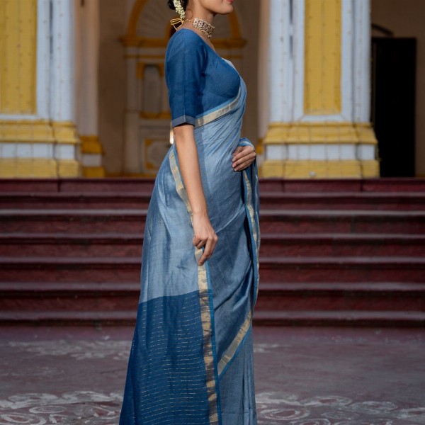 Suta Solid Woven Design Zari Saree