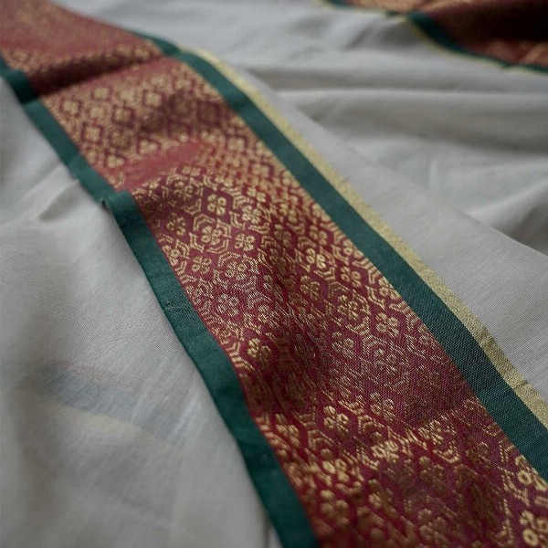 Suta Solid Zari Saree