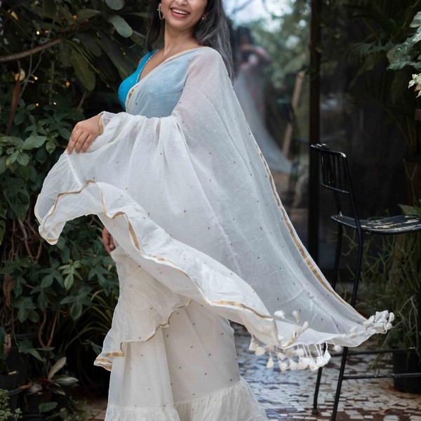 Suta Embellished Zari Pure Cotton Saree