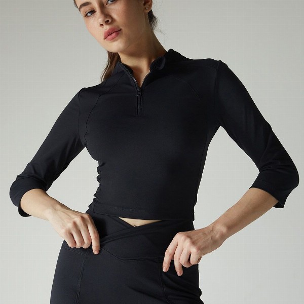 Cava Obsidian Black Silhouette Zip Top