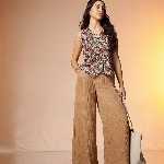 CORSICA Floral Print Top