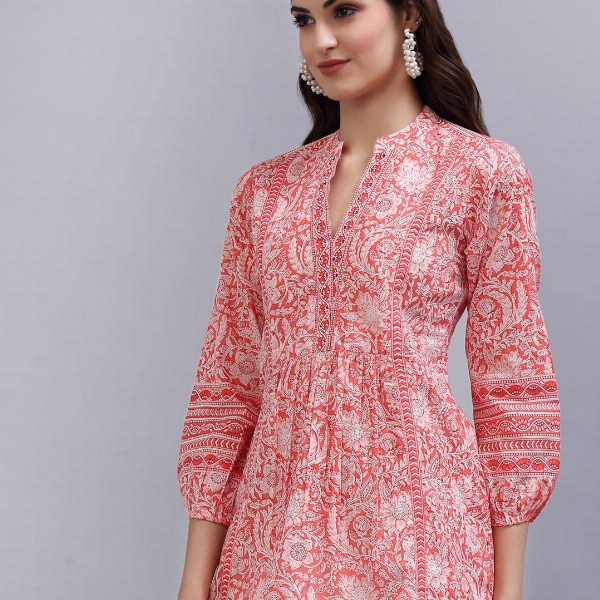 QOMN Coral & White Floral Print Mandarin Collar Pure Cotton Empire Top