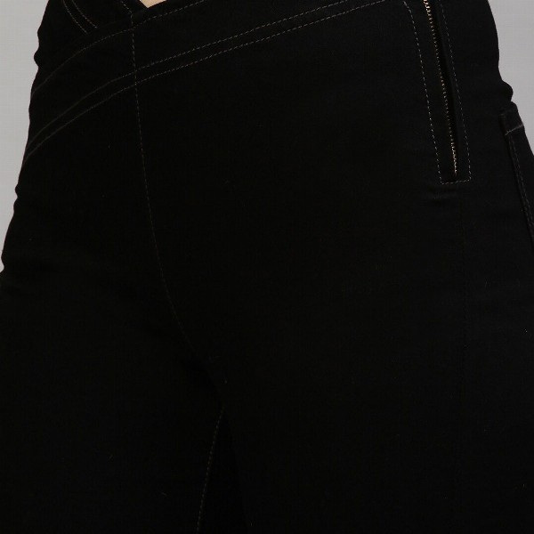 TARAMA Women Black Flared High-Rise Stretchable Jeans