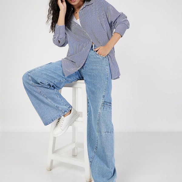 SASSAFRAS Women Wide Leg High-Rise Clean Look Pure Cotton Jeans