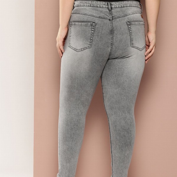 Sztori Women Plus Size Skinny Fit Light Fade Stretchable Jeans