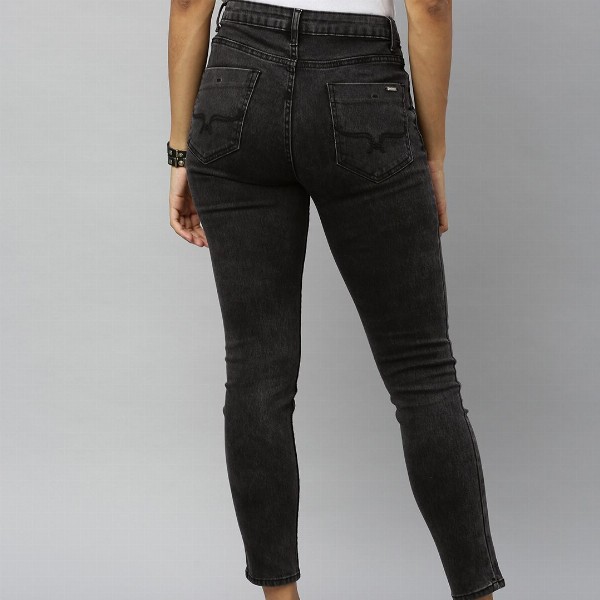 Roadster Women Black Skinny Fit Mid-Rise Clean Look Stretchable Jeans