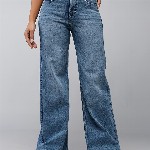 DOLCE CRUDO Women Wide Leg High-Rise Light Fade Stretchable Jeans