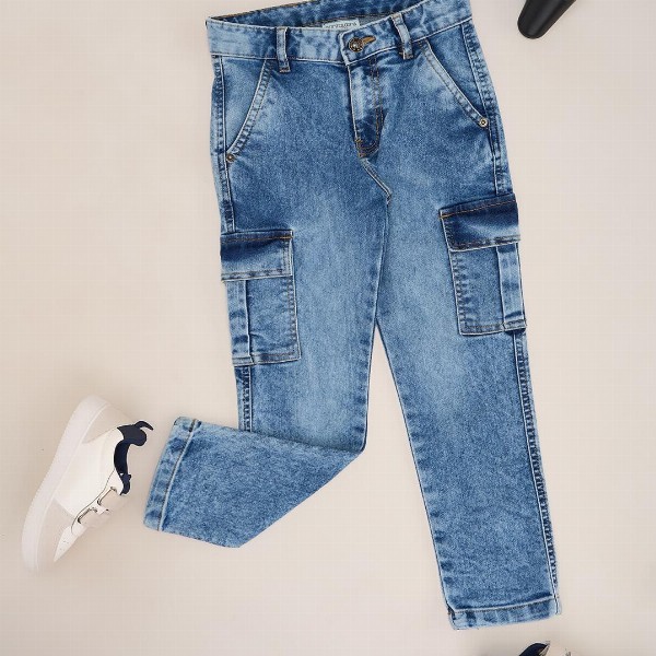 Pantaloons Junior Boys Regular Fit Mid-Rise Heavy Fade Cotton Jeans