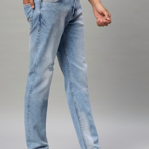 UTH by Roadster Boys Slim Fit Low Distress Heavy Fade Stretchable Jeans