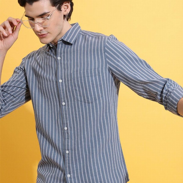 HIGHLANDER Grey Slim Fit Striped Casual Cotton Shirt