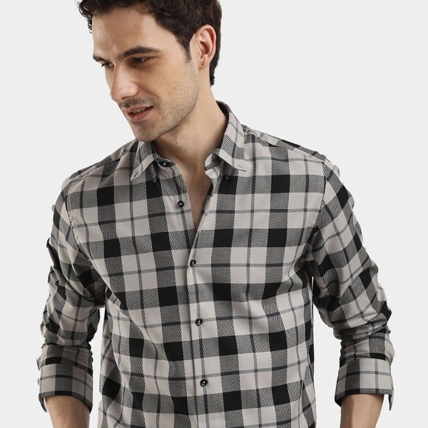 The Collection Checked Button Down Collar Long Sleeves Classic Slim Fit Cotton Shirt