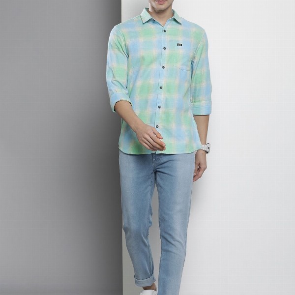 The Indian Garage Co Men Blue Checked Casual Shirt