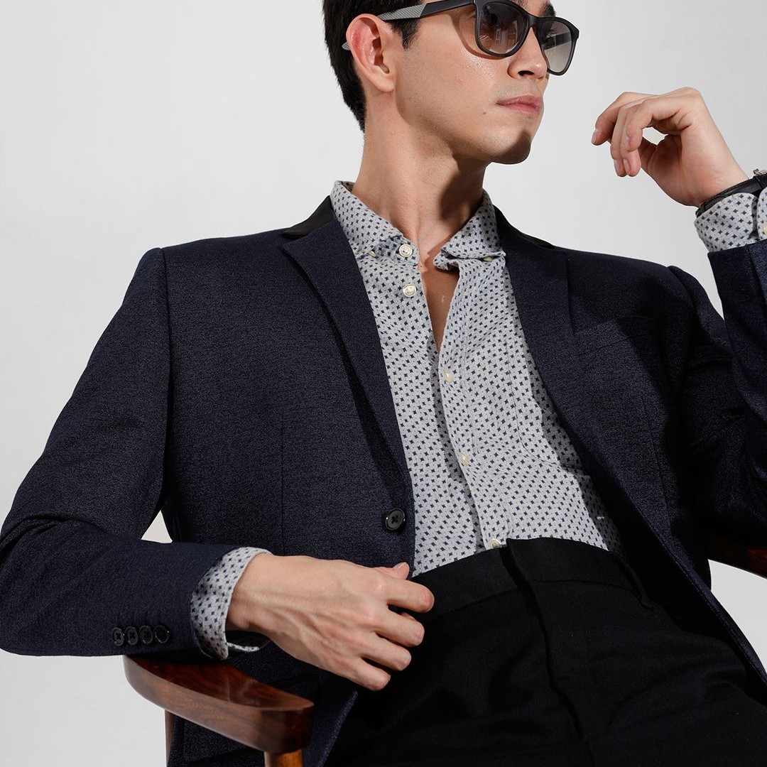 INVICTUS Slim Fit Blazer