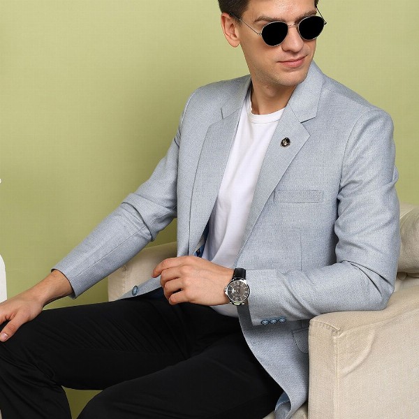 INVICTUS Men Self Design Slim-Fit Single Breasted Blazer