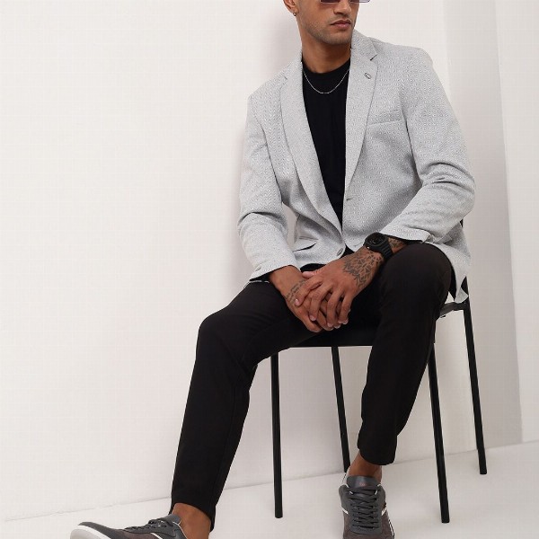 SHOWOFF Notched Lapel Single-Breasted Blazer