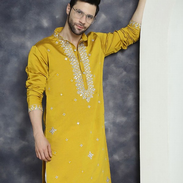 Jompers Geometric Embroidered Mandarin Collar Mirror Work Cotton Silk Straight Kurta