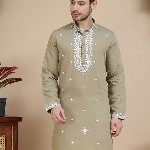 Jompers Men Geometric Embroidered Mirror Work Kurta