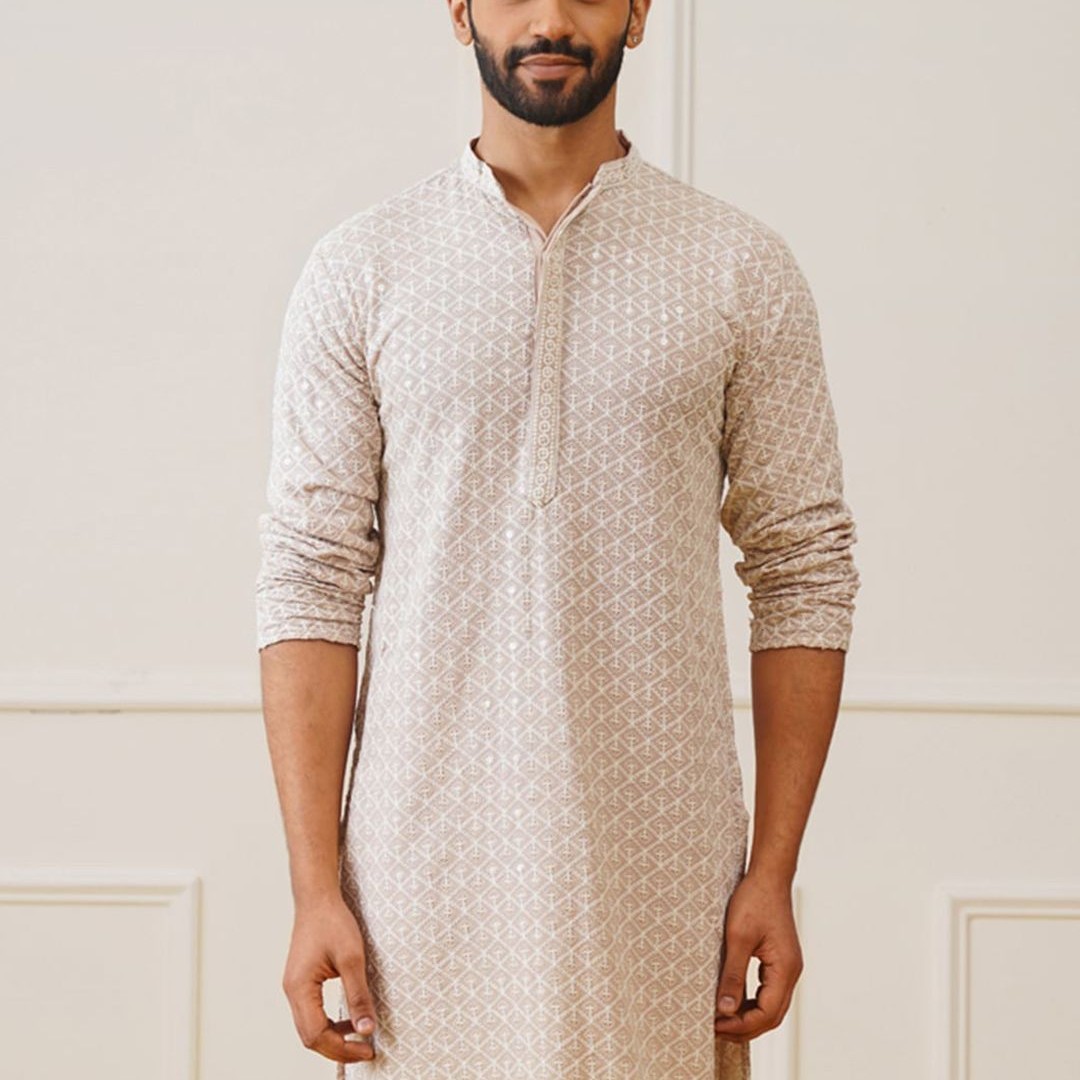 Jompers Ethnic Motifs Embroidered Mandarin Collar Straight Kurta