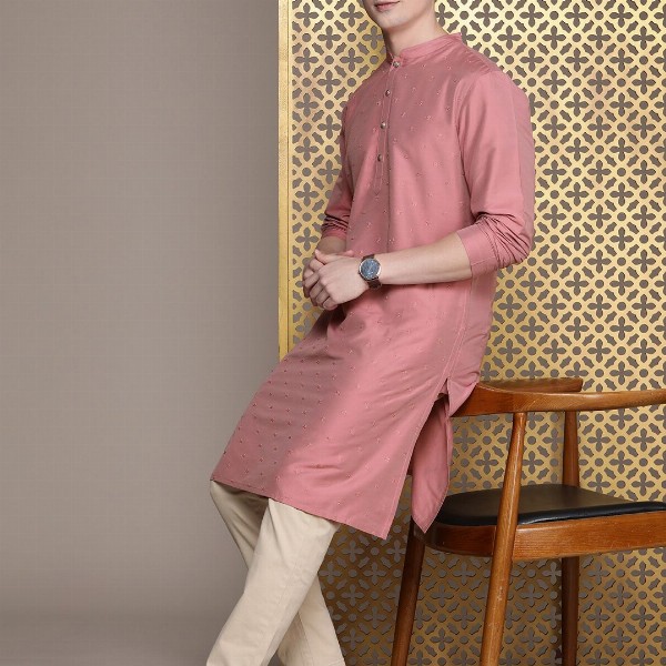 House of Pataudi Self Embroidered Jashn kurta