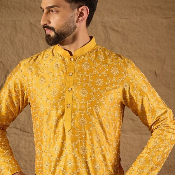 House of Pataudi Geometric Printed Mandarin Collar Silk Straight Kurta