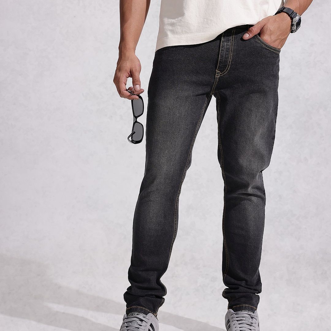 WROGN Men Slim Fit Light Fade Stretchable Jeans