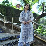 KAHVA Checked Regular Kurta with Trousers & Dupatta