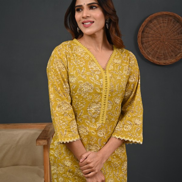 Rimeline Floral Printed V-Neck Pure Cotton Straight Kurtas