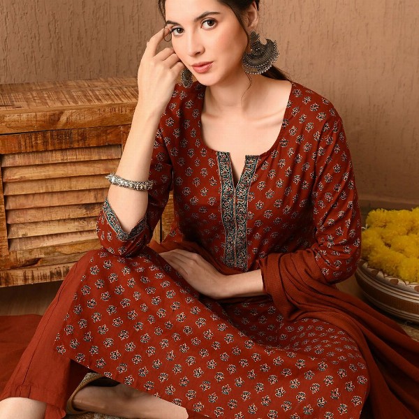 Anouk Women Floral Printed Regular Pure Cotton Kurta with Trousers & With Dupatta