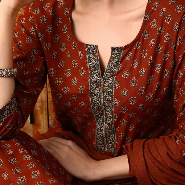 Anouk Women Floral Printed Regular Pure Cotton Kurta with Trousers & With Dupatta