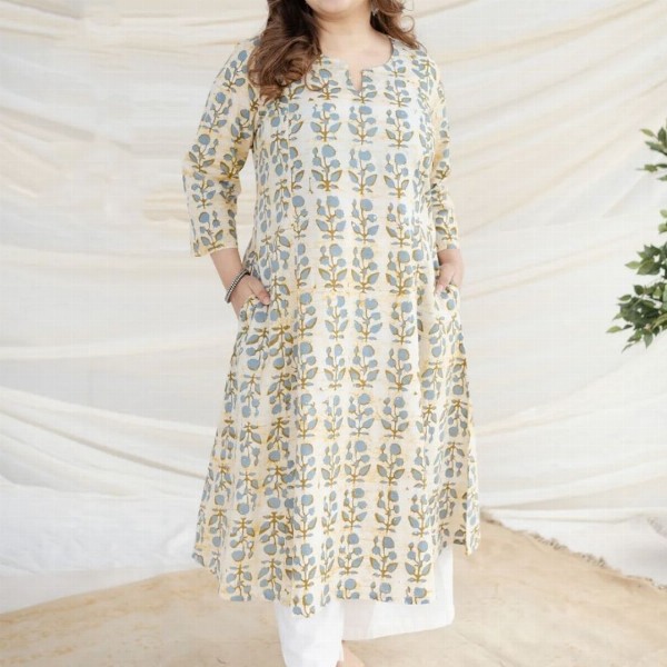 THE INDIAN ETHNIC CO White Ajrakh Cotton Kali Kurta