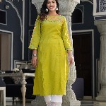 Varanga Women Floral Thread Embroidered Yoke Design Straight Kurta