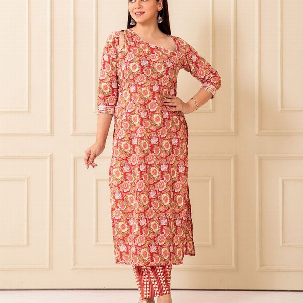 NUD Women Floral Printed Daily Cotton Straight Kurta