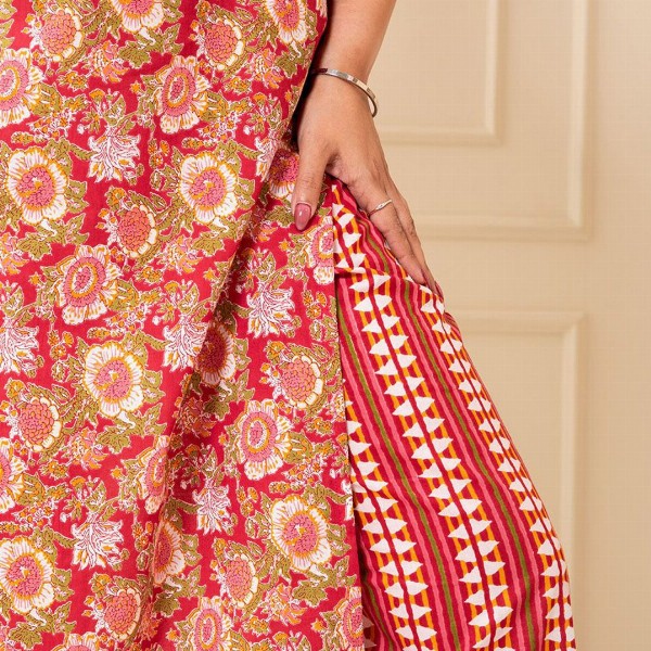 NUD Women Floral Printed Daily Cotton Straight Kurta