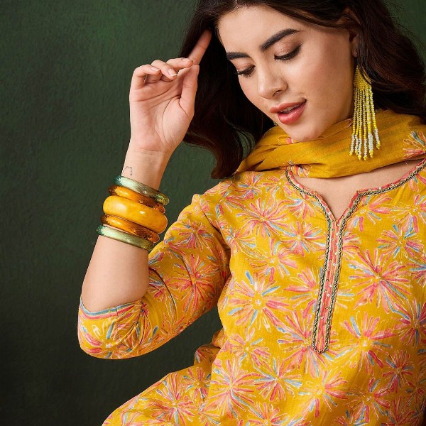 Sangria Floral Printed Sequinned V-Neck Straight Kurta & Trouser With Dupatta