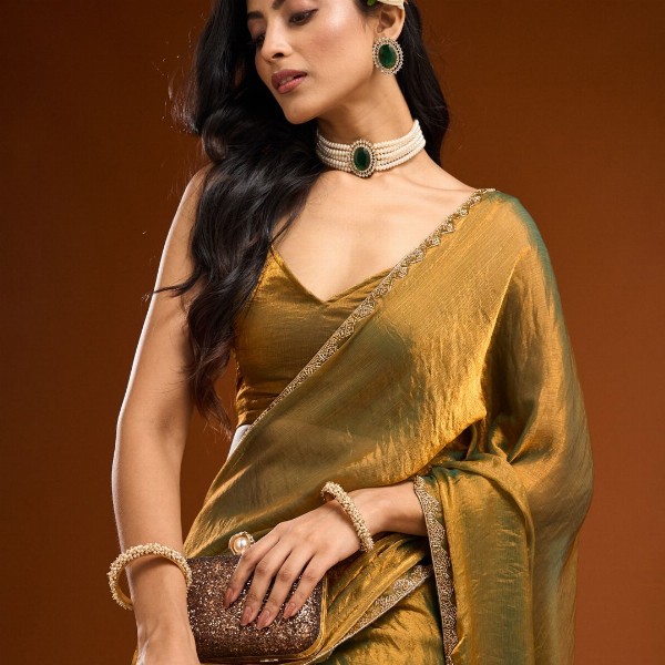 kasee Solid Beads and Stones Saree