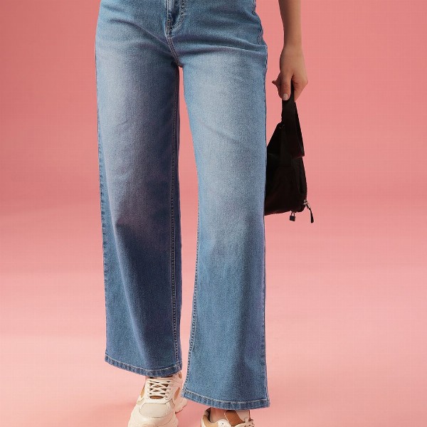 DressBerry Women Wide Leg High-Rise Light Fade Stretchable Jeans