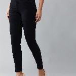 DOLCE CRUDO Women Black Skinny Fit High-Rise Clean Look Stretchable Jeans